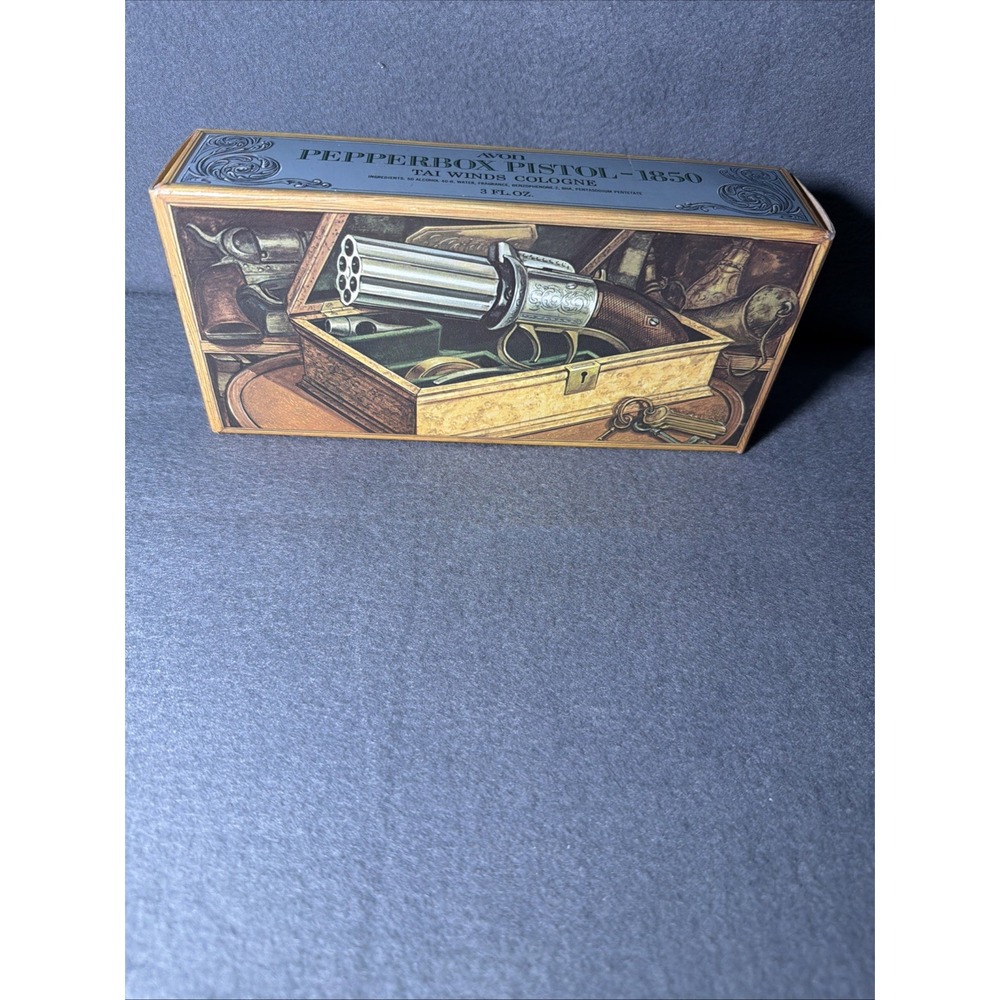 Vtg Avon Bottle 1979 Wild Country After Shave Box Partial Pepperbox Pistol 1850